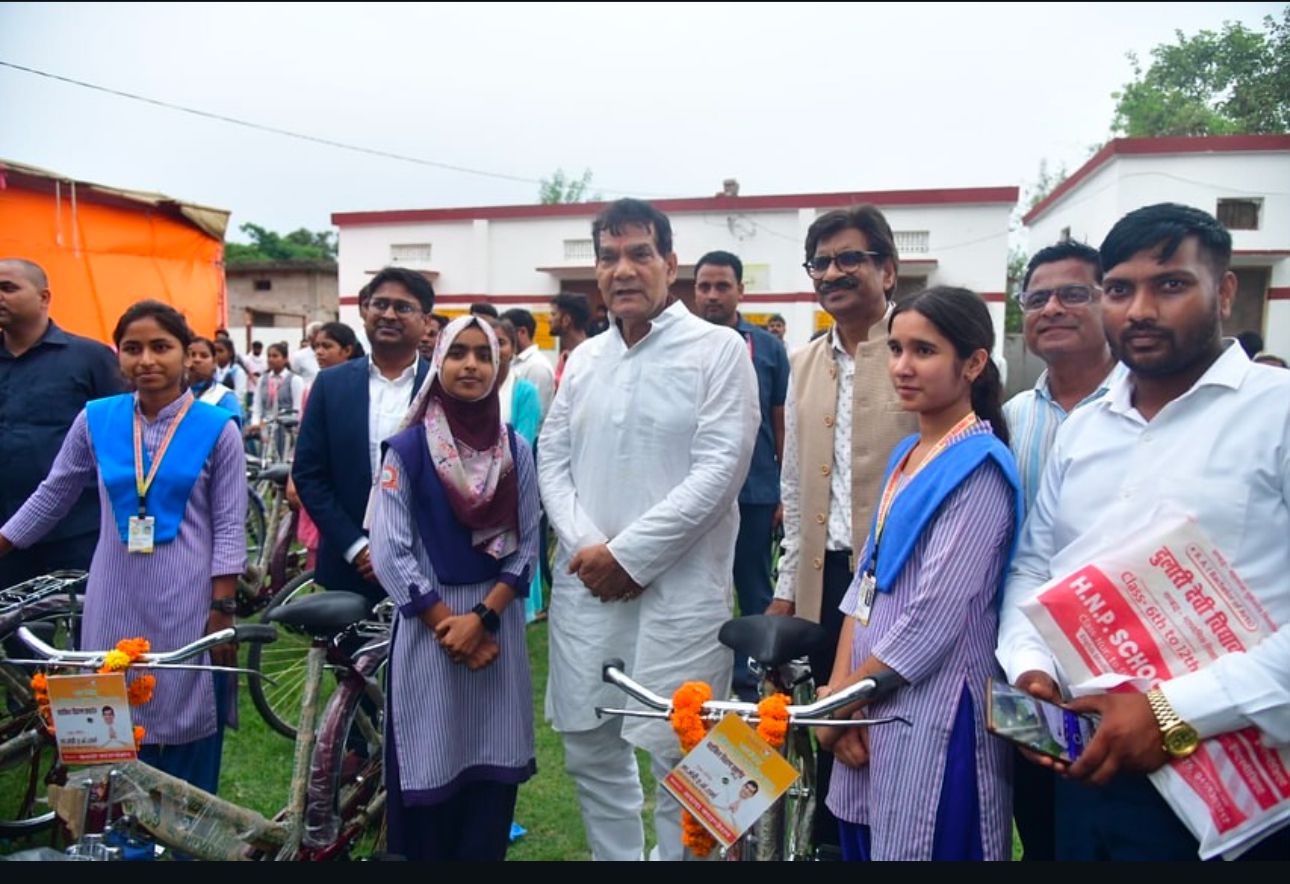 176 Bicycles, 105 Villages, One Vision for Education: Avaada Foundation Empowers Young Achievers in Uttar Pradesh